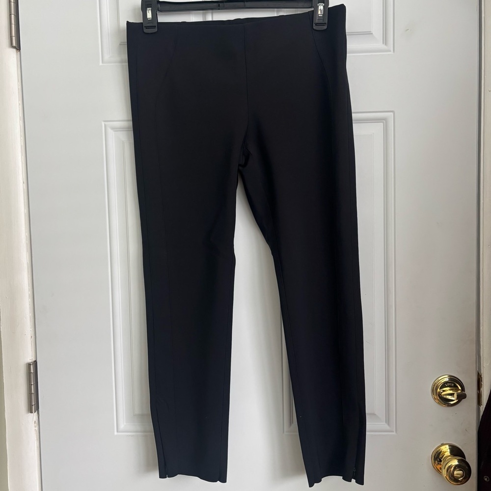 NWOT Saks Fifth Avenue Black Jeggings, Size Small